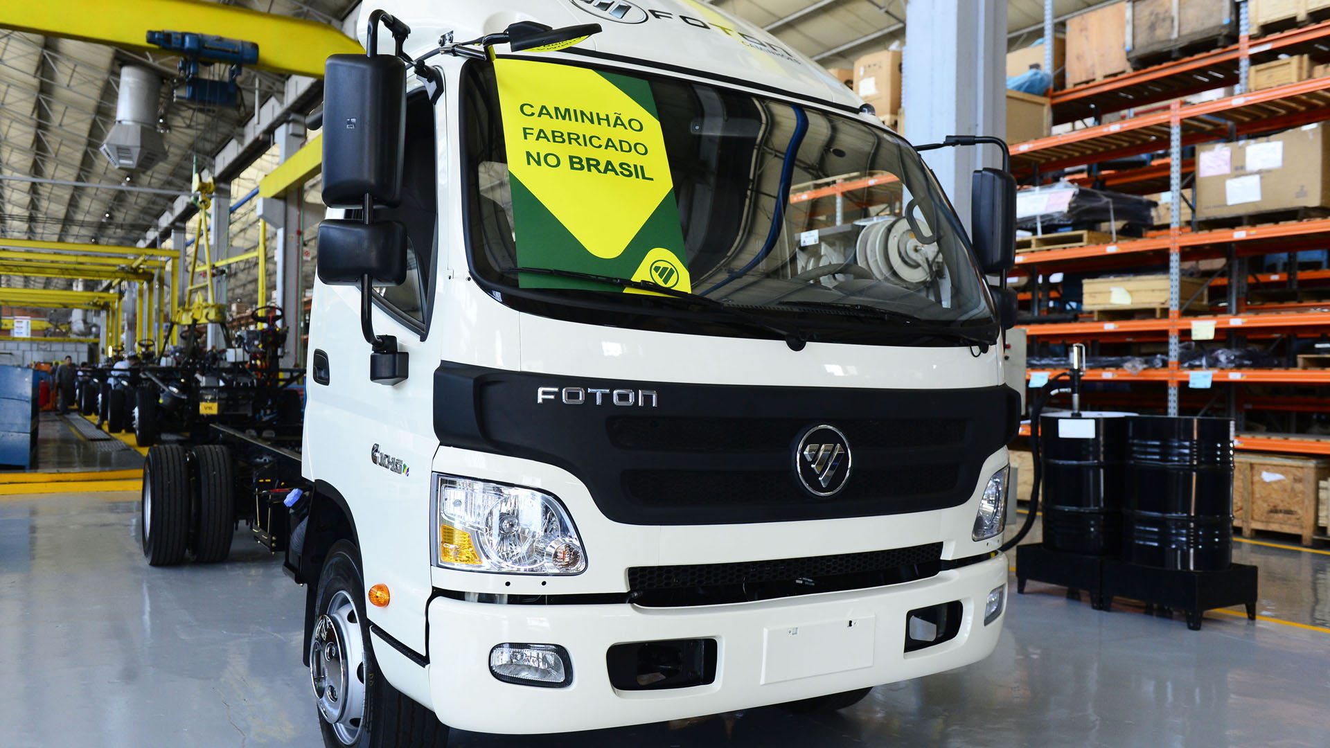 Foton Caminhões - veículos da marca fabricados no Brasil começam a ser comercializados.